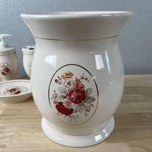 Waverly Heirloom Collection Vintage Rose Ceramic Trash Can Wastebasket Garden